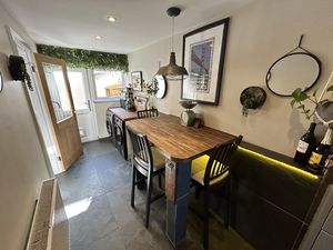 Photo 10- click for photo gallery